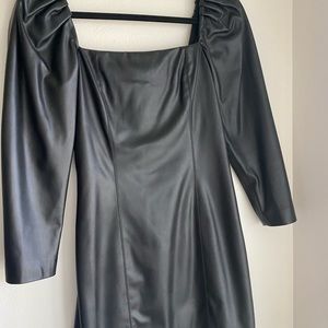 Alice + Olivia black puff sleeve dress